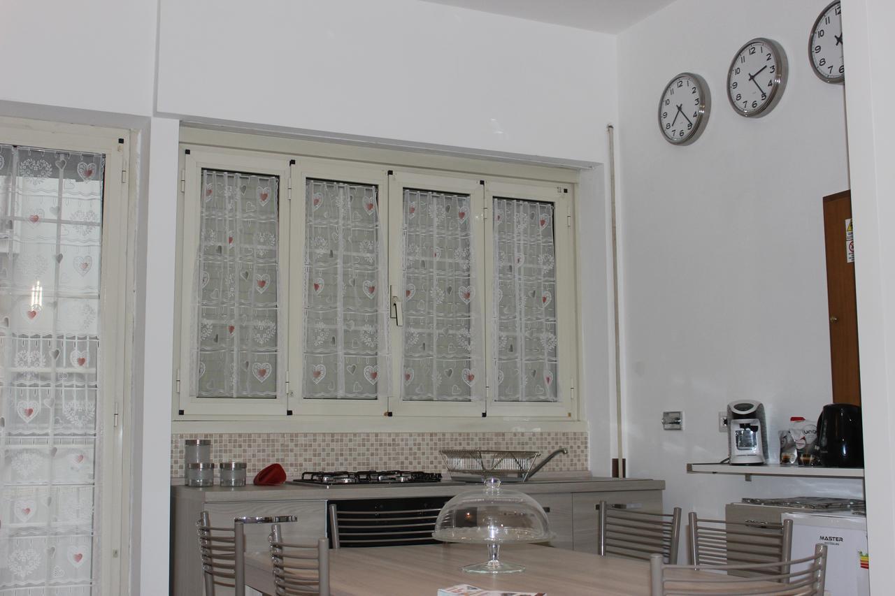 Vmh Vatican Modern House Рим Екстериор снимка