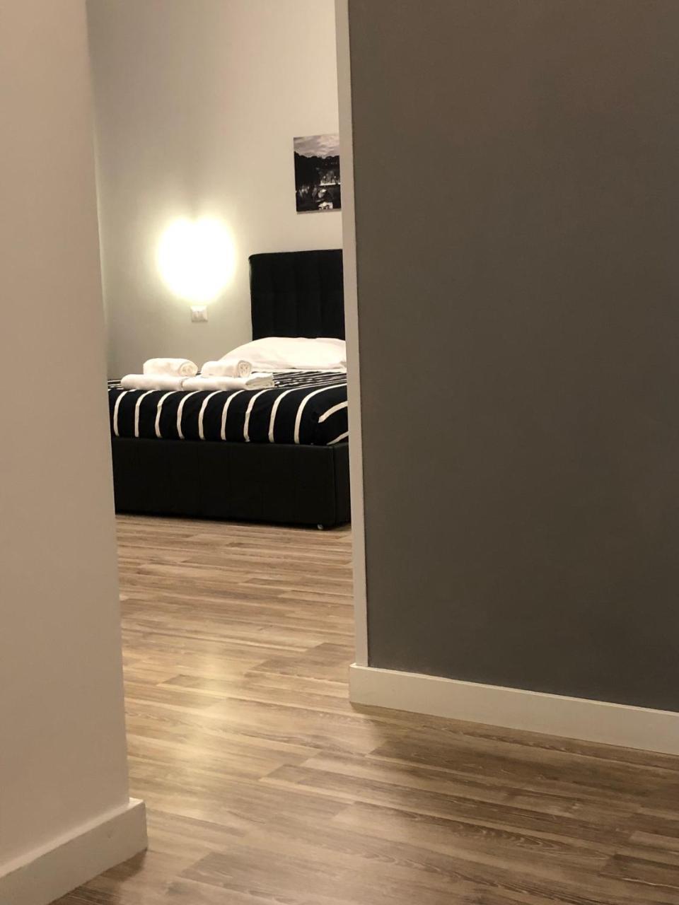 Vmh Vatican Modern House Рим Екстериор снимка